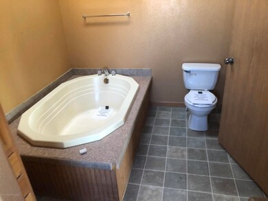 726 Tulasa Ave, Labarge, WY 83123 - photo 5