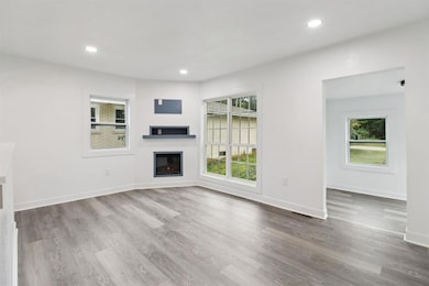 4204 SW 7th St, Des Moines, IA 50315 - photo 4