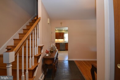 184 Berkley Ave, Lansdowne, PA 19050 - photo 3
