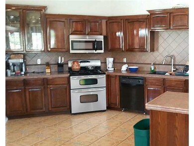 517 Schwabe St, El Paso, TX 79907 - photo 7