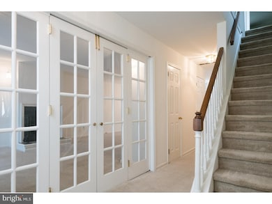 6 Algonquin Ct, Chesterbrook, PA 19087 - photo 2