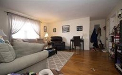 95 Chestnut St unit 5, Brookline, MA 02445 - photo 4