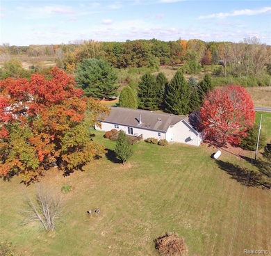 No home in site, across the road!