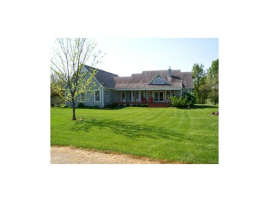 Back of Home, 40' Covered Porch w/ceiling fan