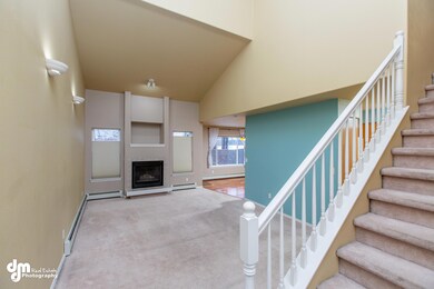 24-Living Room MS_2185