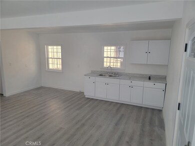 1526 W 154th St, Compton, CA 90220 - photo 2