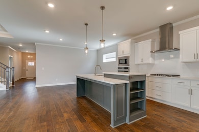 6189 Parkhaven Blvd, Nashville, TN 37076 - photo 2