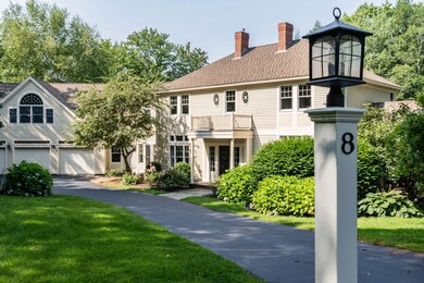 8 St. Andrews Circle - Exterior Front