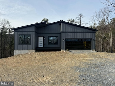 231 Sachem Hill, Hedgesville, WV 25427 - photo 2