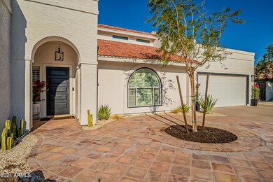 512 W Summit Place, Chandler, AZ 85225 - photo 4