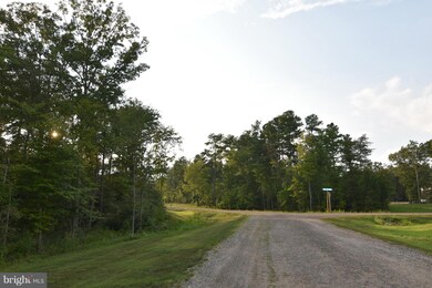 19460 Donna Jean Way, Leonardtown, MD 20650 - photo 4