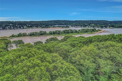 25 Spring Hollow Rd, Centerport, NY 11721 - photo 2