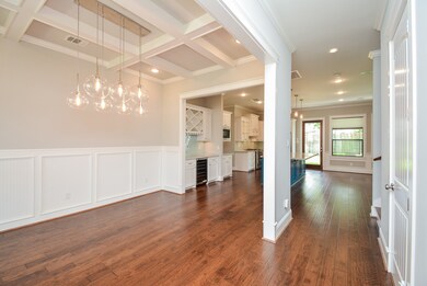 1515 Martin St, Houston, TX 77018 - photo 5