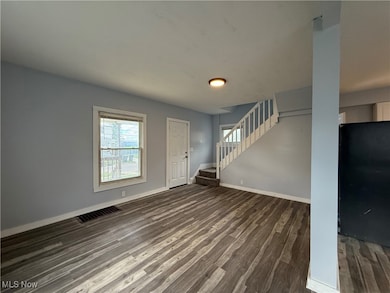 1305 Curtis St, Akron, OH 44301 - photo 7