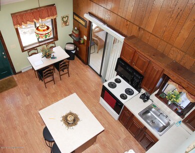 1580 Beech Spring Dr, Pocono Pines, PA 18350 - photo 5