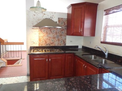 4348 Mayfair Ct, Country Club Hills, IL 60478 - photo 4