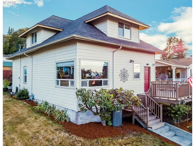 608 E C St, Rainier, OR 97048 - photo 2