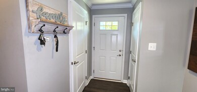 7844 Mine Run Rd, Hanover, MD 21076 - photo 5