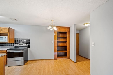 4 Pine Tree Dr unit 223, Arden Hills, MN 55112 - photo 7