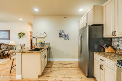 4916OttawaStu3_0003