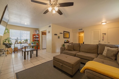 10762 Vista Del Sol Dr unit A-D, El Paso, TX 79935 - photo 6