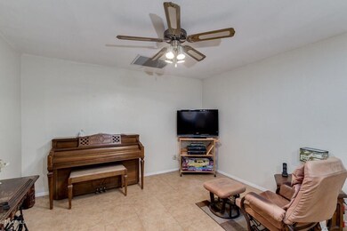 1255 E Emerald Ave, Mesa, AZ 85204 - photo 5