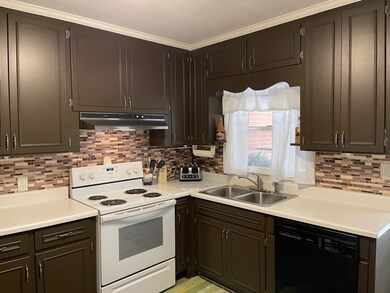 711 Azalea Dr, Tifton, GA 31794 - photo 7