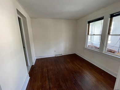 1324 Bradford St, Schenectady, NY 12306 - photo 6