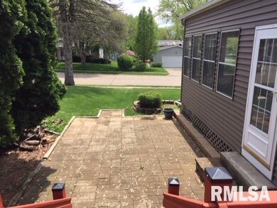 3907 Lorton Ave, Davenport, IA 52807 - photo 6