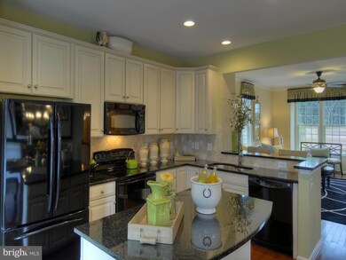 12004 Roy Hobbs Place, Waldorf, MD 20602 - photo 4