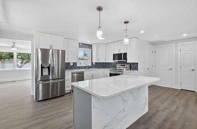 2175 Edythe Dr, Dunedin, FL 34698 - photo 6