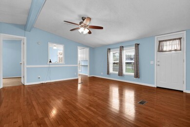 7-web-or-mls-13338-middlefork-rd