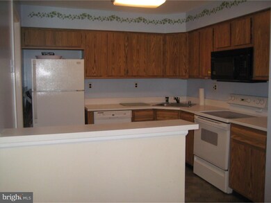 119A Birchfield Ct unit 119A, Mount Laurel, NJ 08054 - photo 7