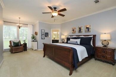 Large Master with sitting area