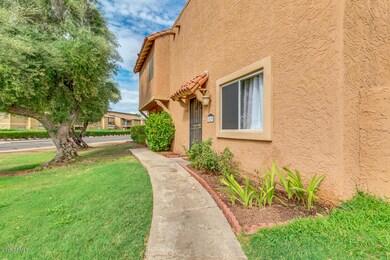 10202 N 7th Place unit A, Phoenix, AZ 85020 - photo 3