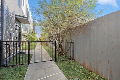 4640 Munger Ave unit 109, Dallas, TX 75204 - photo 2