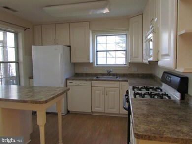 23226 Bent Tree Ln, California, MD 20619 - photo 3