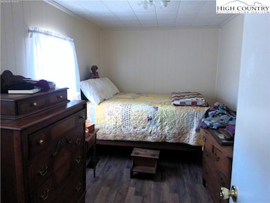 9752 Old Highway 16, Crumpler, NC 28617 - photo 4