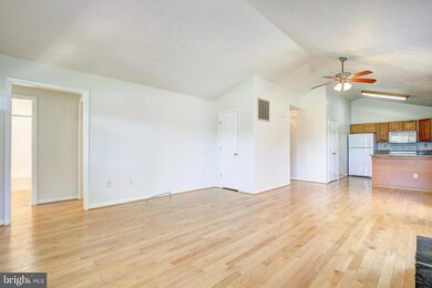 35566 Golf Course Dr, Mechanicsville, MD 20659 - photo 7