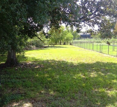 4824 Baton Rouge St, Houston, TX 77028 - photo 2