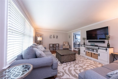 1808 Sillview Dr, Pittsburgh, PA 15243 - photo 3