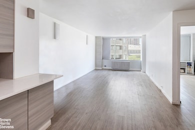 The Harmony unit 8-H, New York, NY 10023 - photo 2