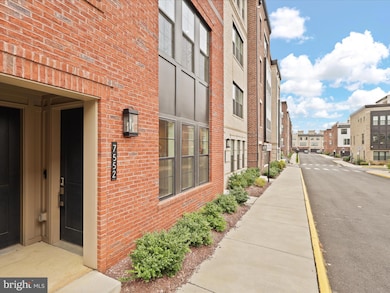 7552 Sawyer Farm Way unit 1405, McLean, VA 22102 - photo 5
