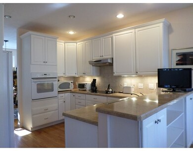 105 Braeburn Ln unit 105, Ashland, MA 01721 - photo 3