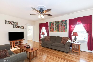 812 Holland Square, Reading, PA 19610 - photo 5