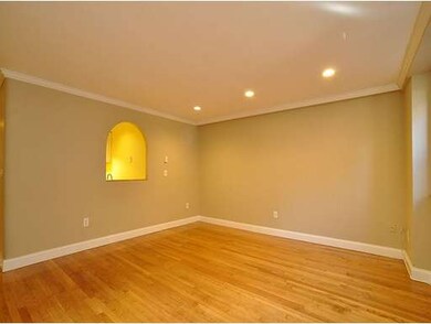 20 E Springfield St unit 1, Boston, MA 02118 - photo 2