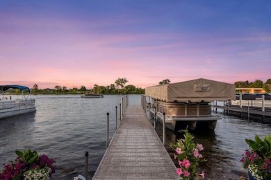 2819 McKenzie Point Rd, Wayzata, MN 55391 - photo 6