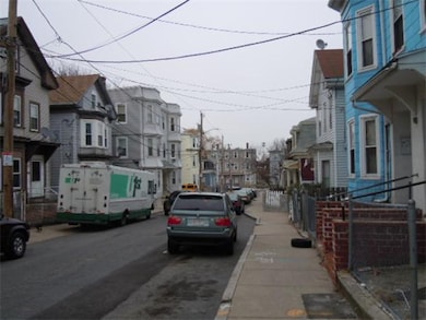 50 Clarence St, Roxbury, MA 02119 - photo 3