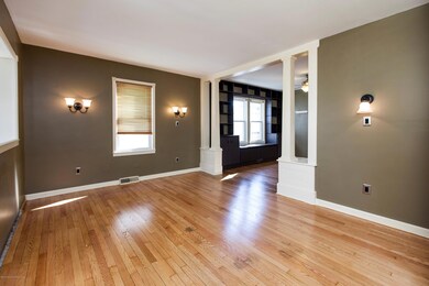 06_Living Room-2