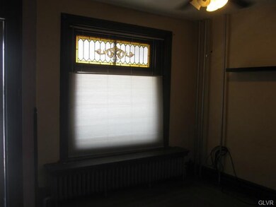 229 N 16th St, Allentown, PA 18102 - photo 4